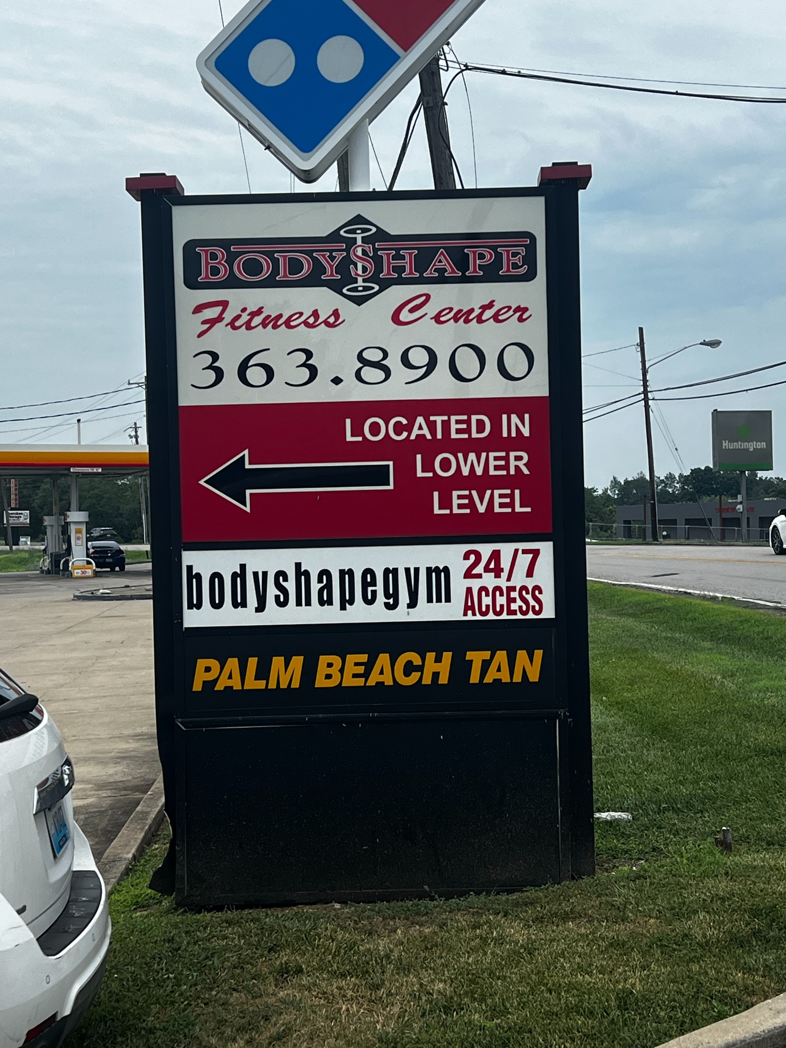 Body Shape Fitness Center signage